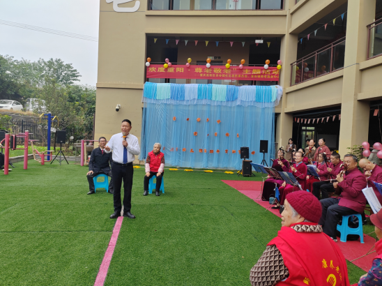 ͯ�İ�б��������������     --�����������˶�